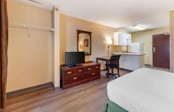Extended Stay America Suites - Los Angeles - Ontario Airport image 13